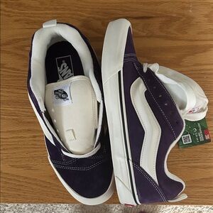 Vans Men's Dark Purple and White Sneakers